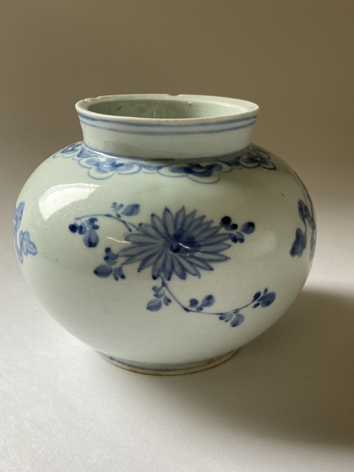 李朝・染付花器高さ１１ｃｍ - 工芸品