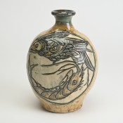 金城次郎海老魚紋扁壷正面